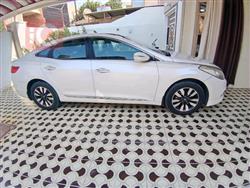 هیوندای ازێرا